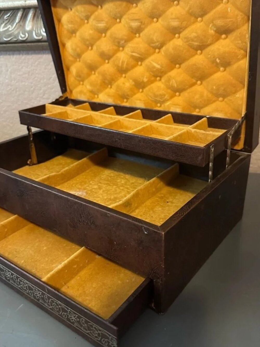 Vintage Brown Jewelry Organizer with Gold Velvet Lining